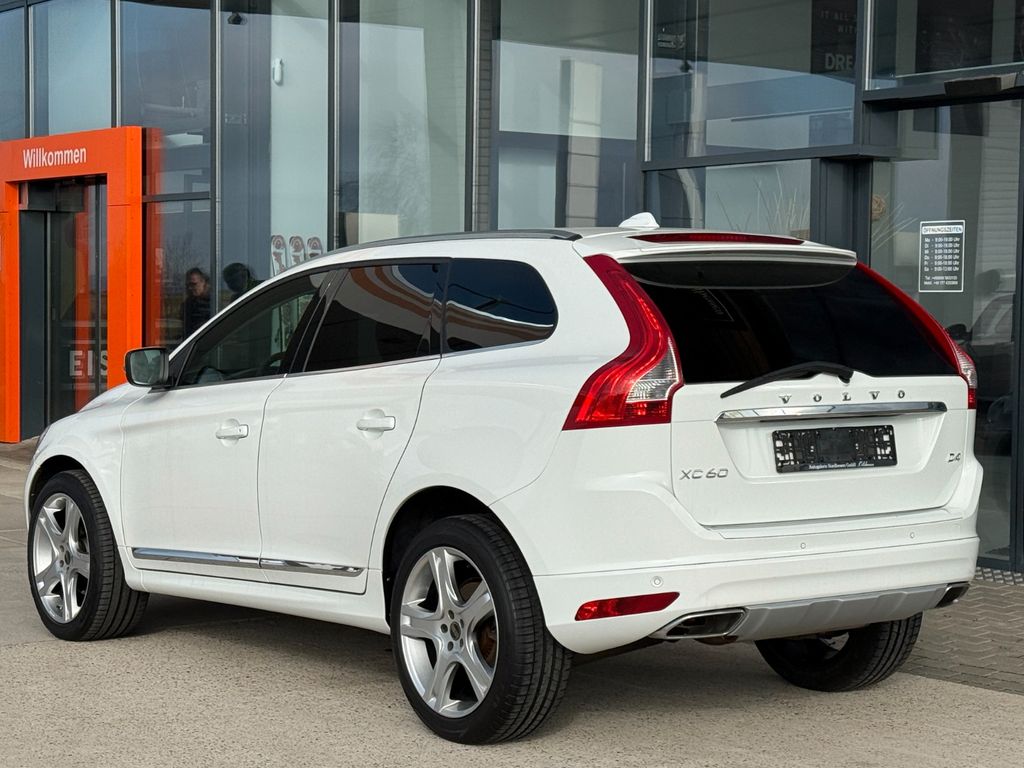 VOLVO XC 60 2017