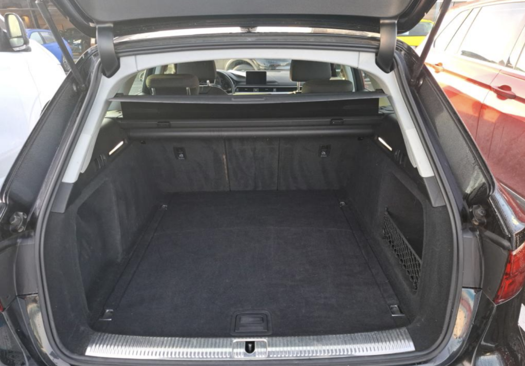 Audi A4 Kamera/LED/CarPlay