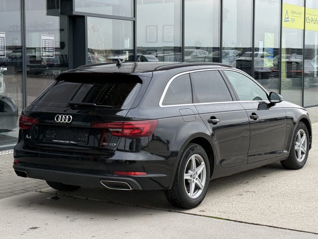 Audi A4 Kamera/LED/CarPlay