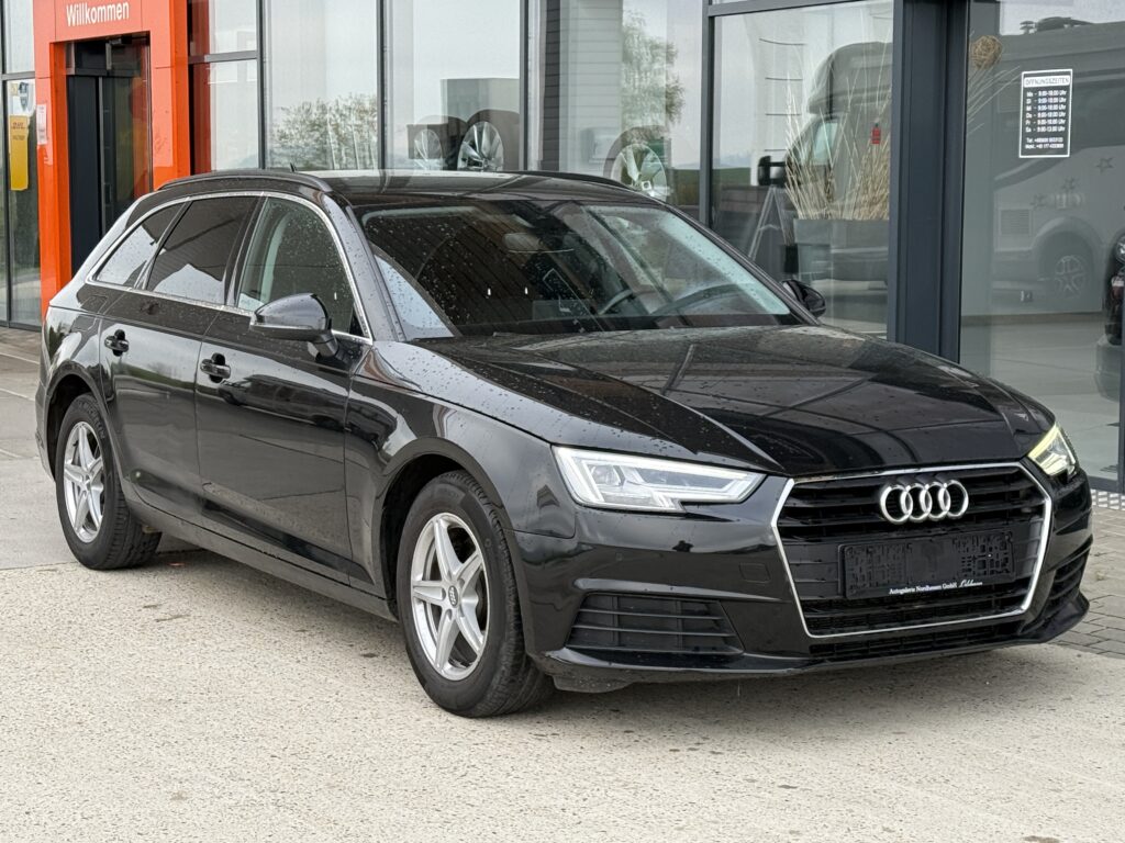 Audi A4 Kamera/LED/CarPlay