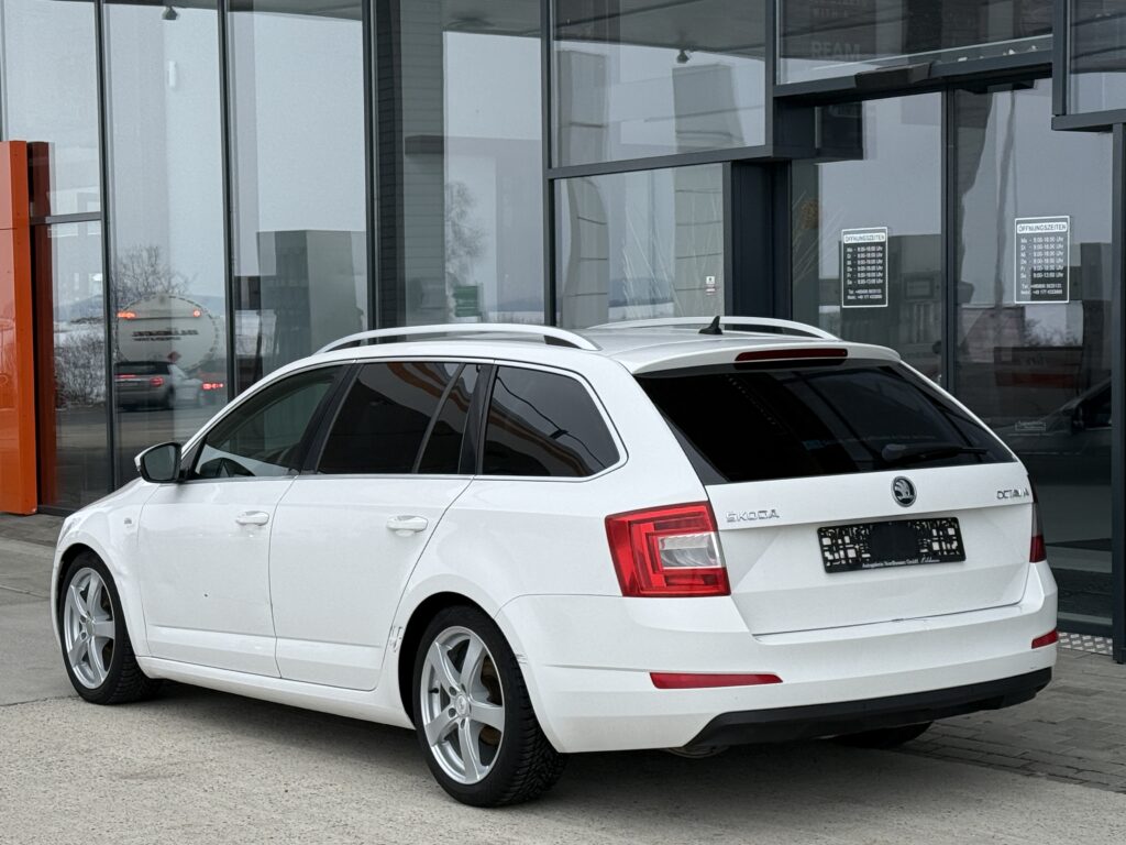 Skoda Octavia Bi-Xenon/NAVI/Automatik/Klima
