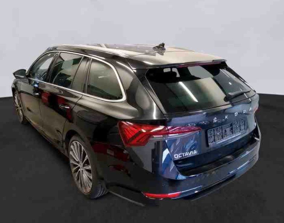 SKODA Octavia 2021