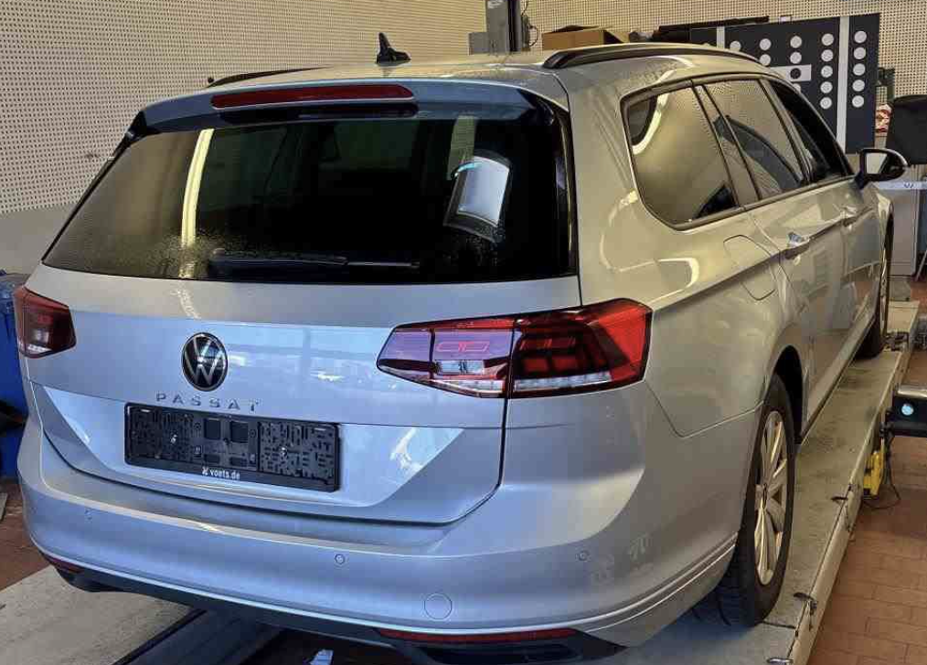 Volkswagen Passat Variant Conceptline Kamera/LED/SHZ