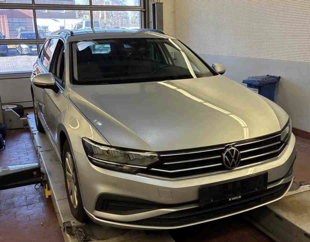 Volkswagen Passat Variant Conceptline Kamera/LED/SHZ