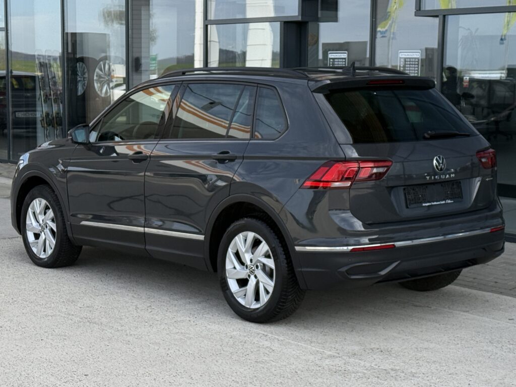 VW Tiguan Life 4Motion PANO/LED/LHZ/SHZ