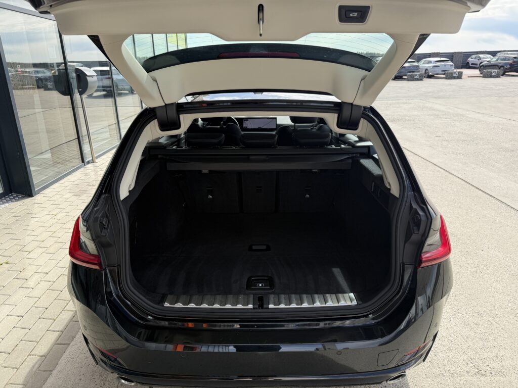 BMW 318d FACELIFT/Kamera/VOLLEDER/TotWink.