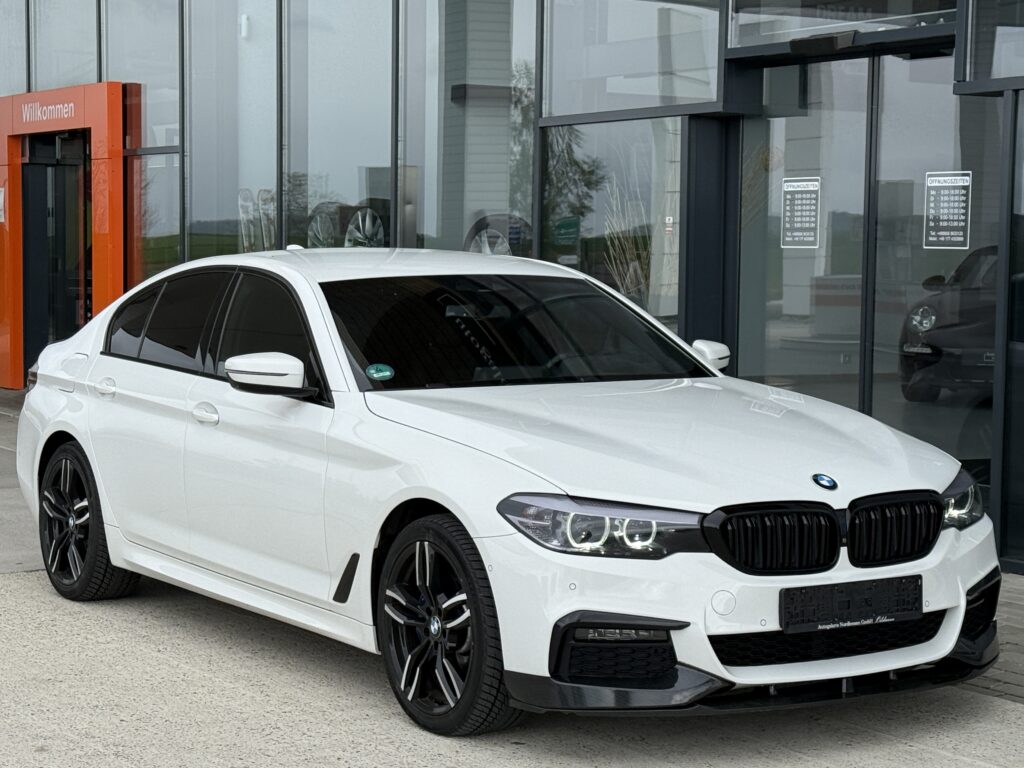 BMW 530 e xDrive M Sport HUD/HarmanKardon/SHZ/LED