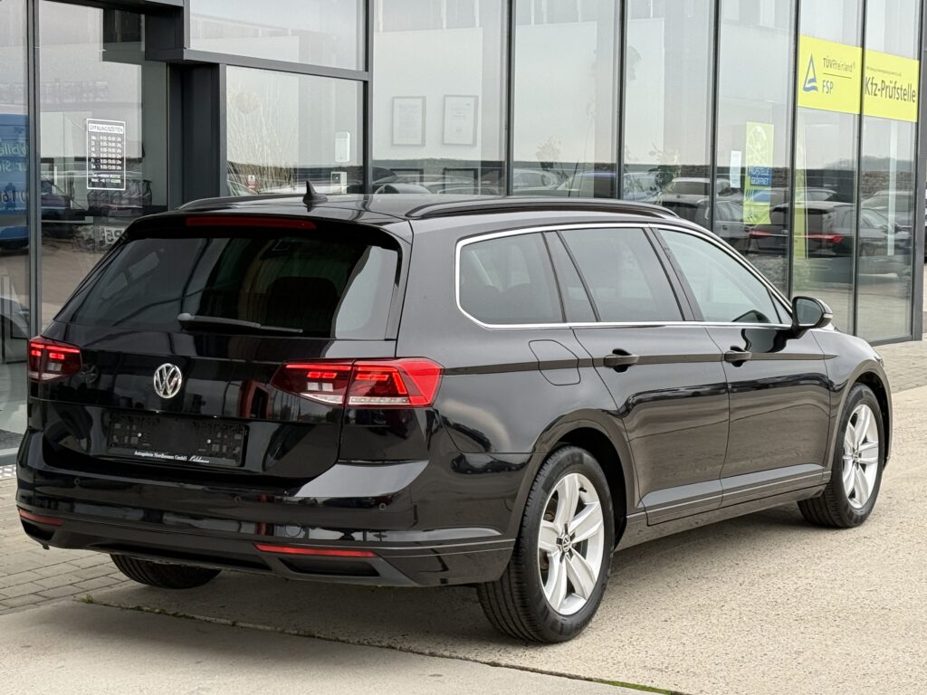 Volkswagen Passat Business Kamera/Massage/ACC/LED