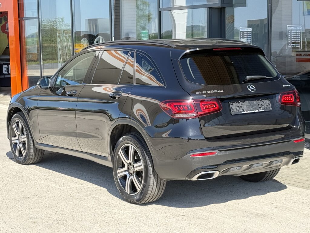 Mercedes-Benz GLC 300 4Matic HUD/Memory/Kamera/Sitzbelüftung