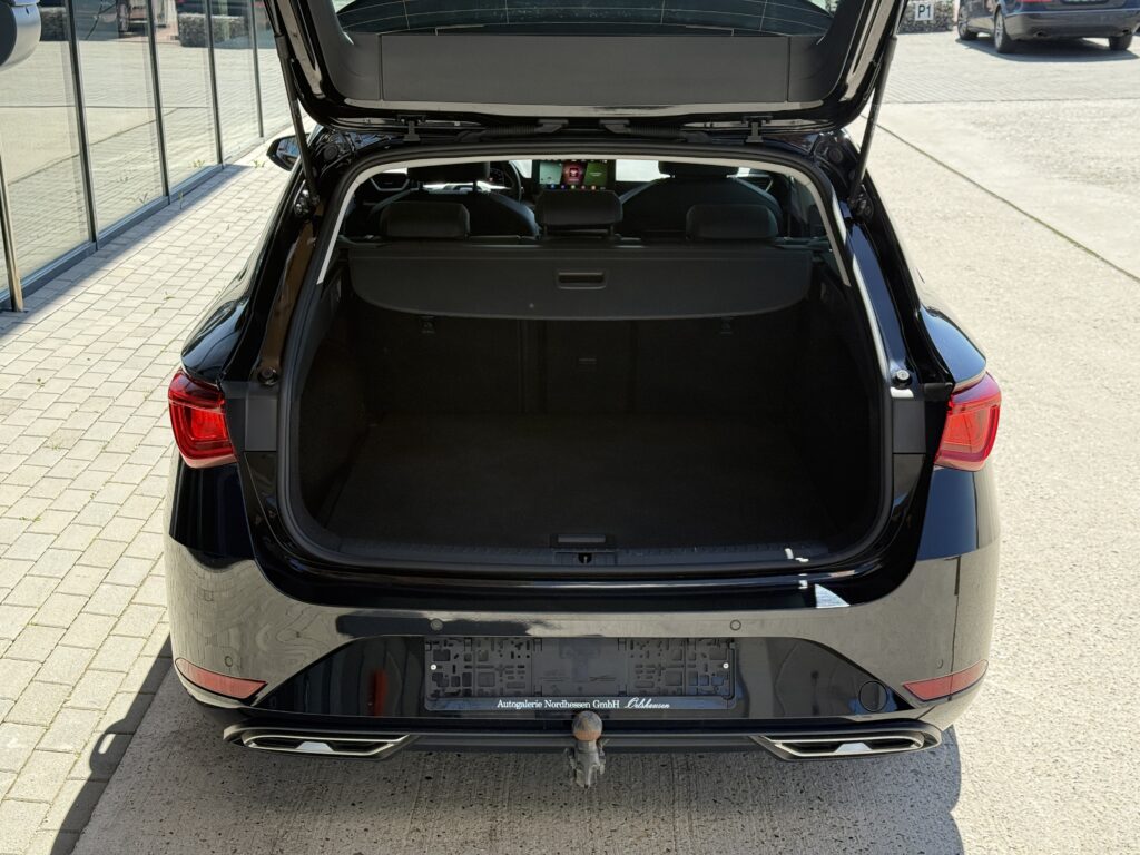 SEAT Leon FR LED/SHZ/DIGITAL