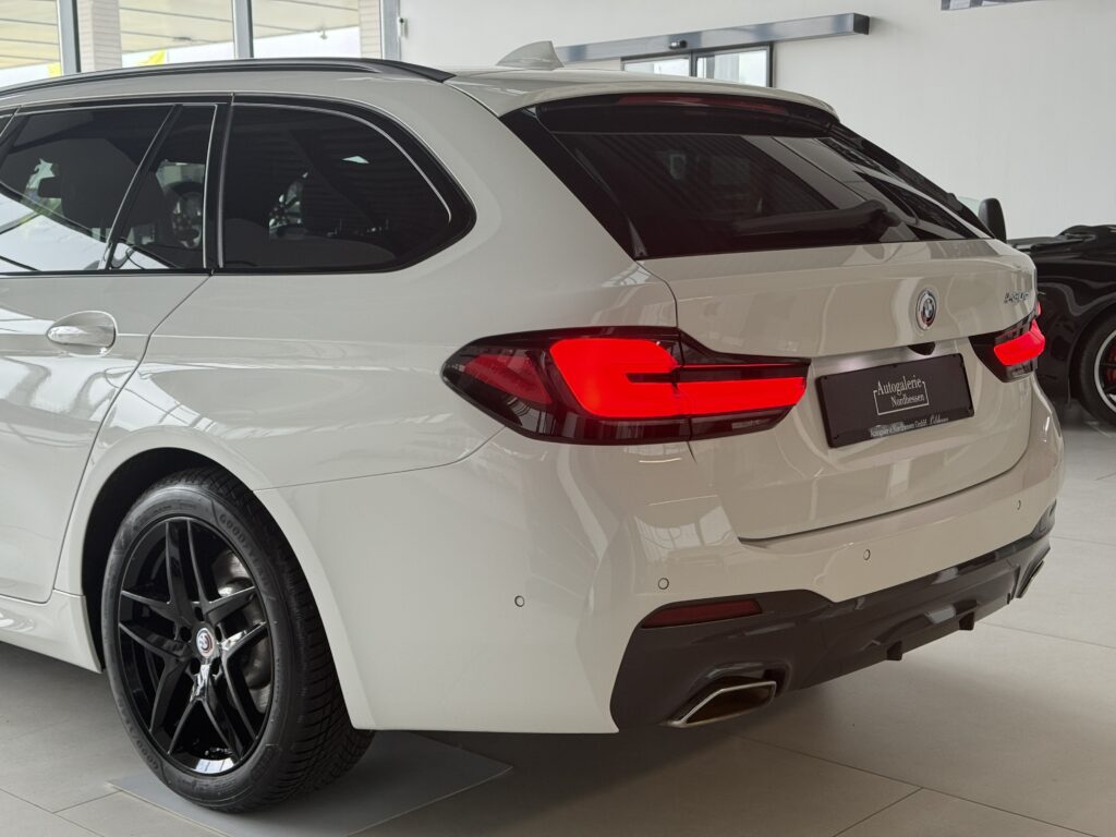 BMW 530 e M Sport/H&K/Kamera/VOLLLEDER/SHZ