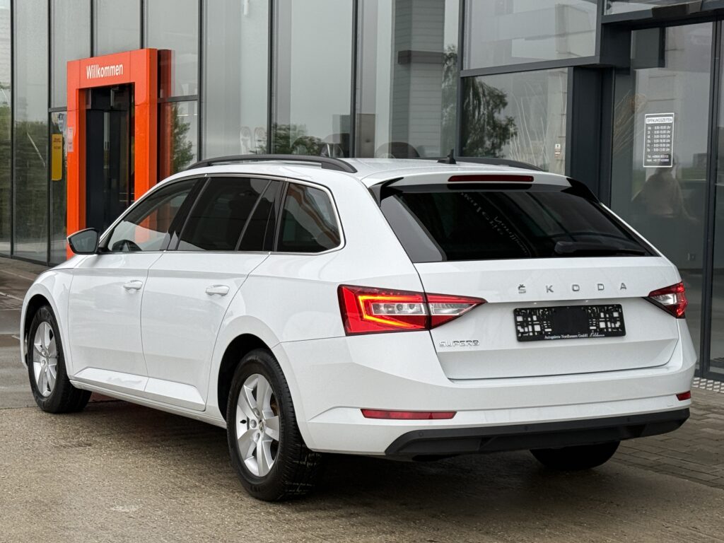 Skoda Superb Ambition Memory/ACC/SHZ/Digital/LED