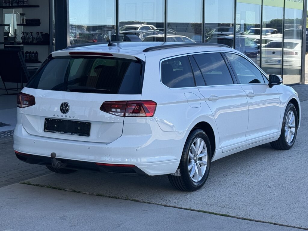 Volkswagen Passat Variant Business Kamera/Massage/SHZ/LED