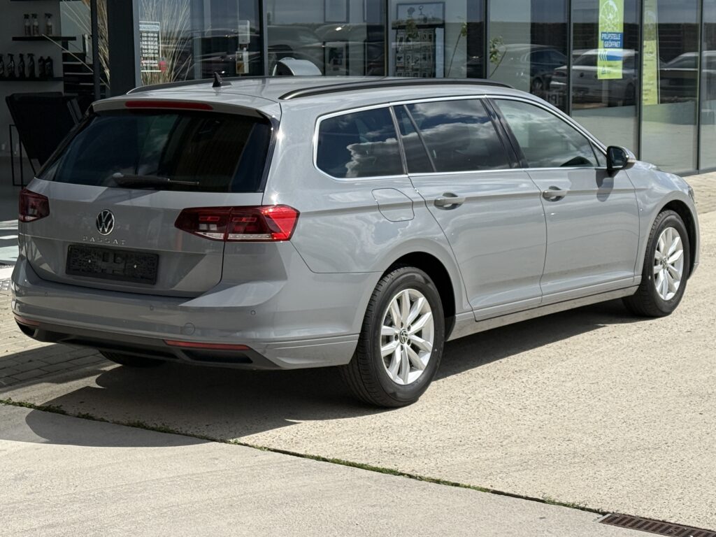Volkswagen Passat Variant Business Kamera/LED/CarPlay/ACC/SHZ