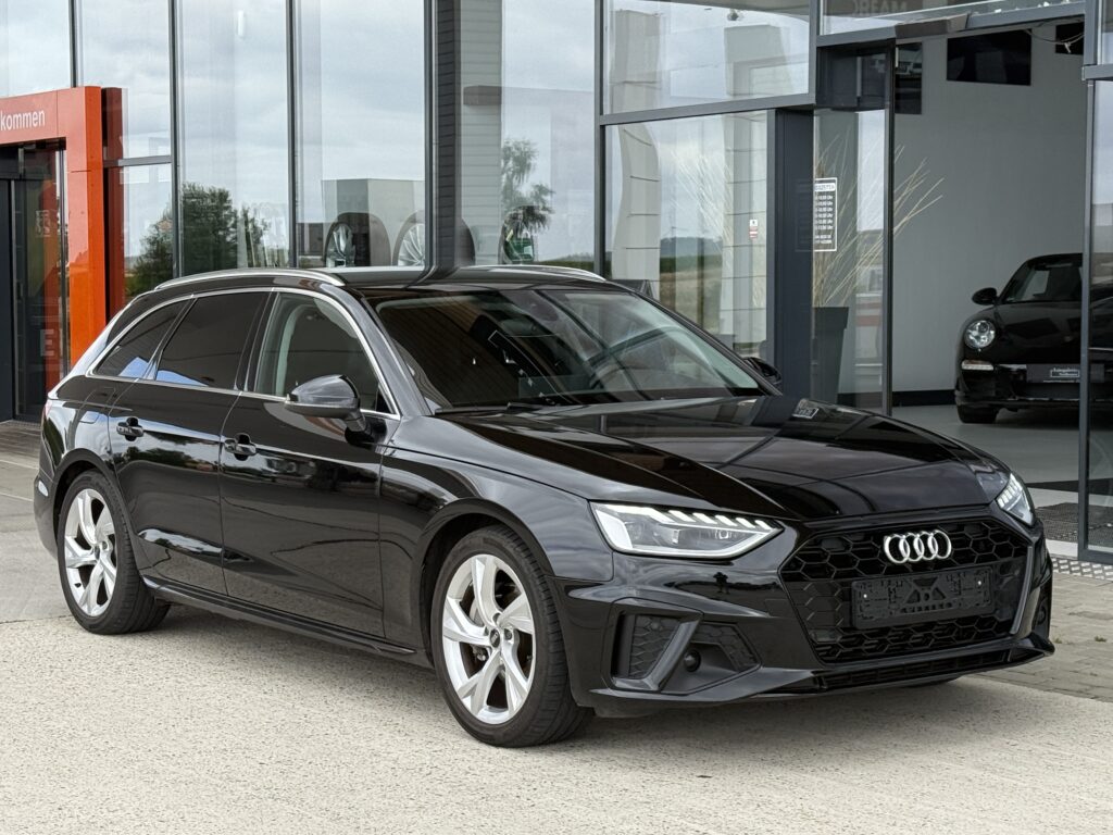 Audi A4 40 TFSI S line Massage/ACC/SHZ/Matrix/Digital